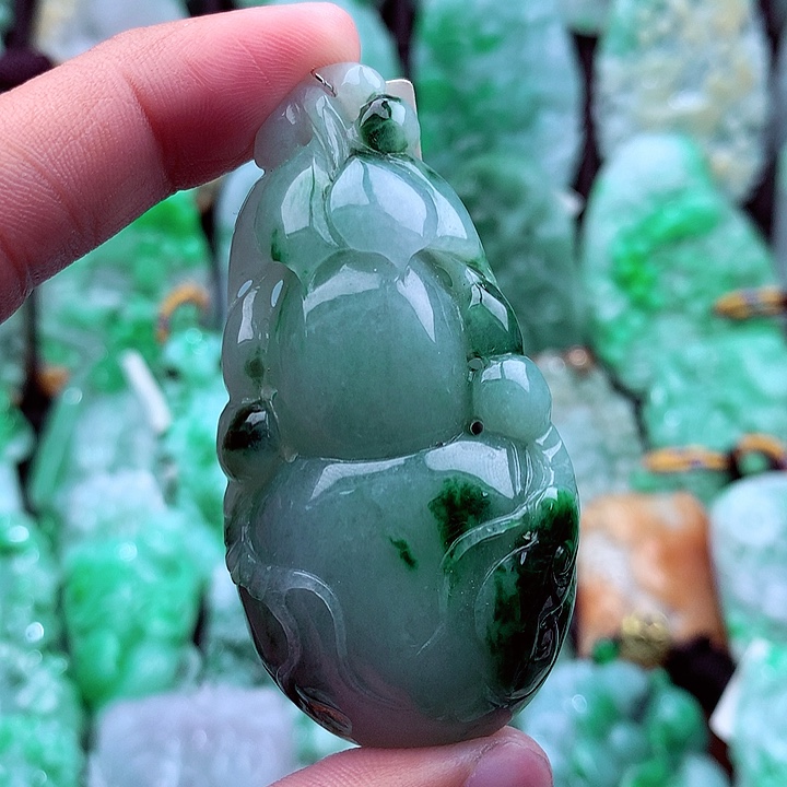 翡翠吊坠(不含链)未镶嵌