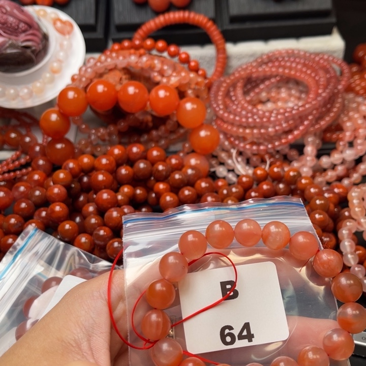 南红玛瑙未镶嵌多样性发货默认微瑕称重11mm