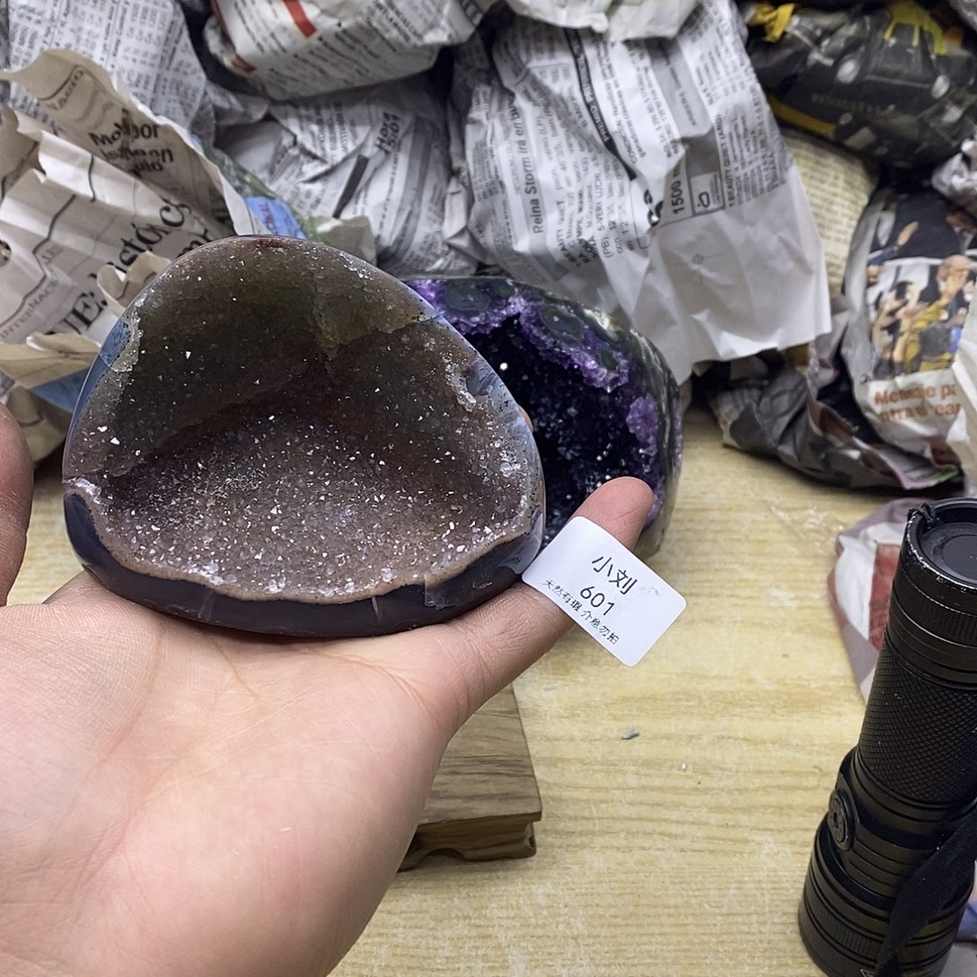 水晶大型摆件（非配饰）未镶嵌