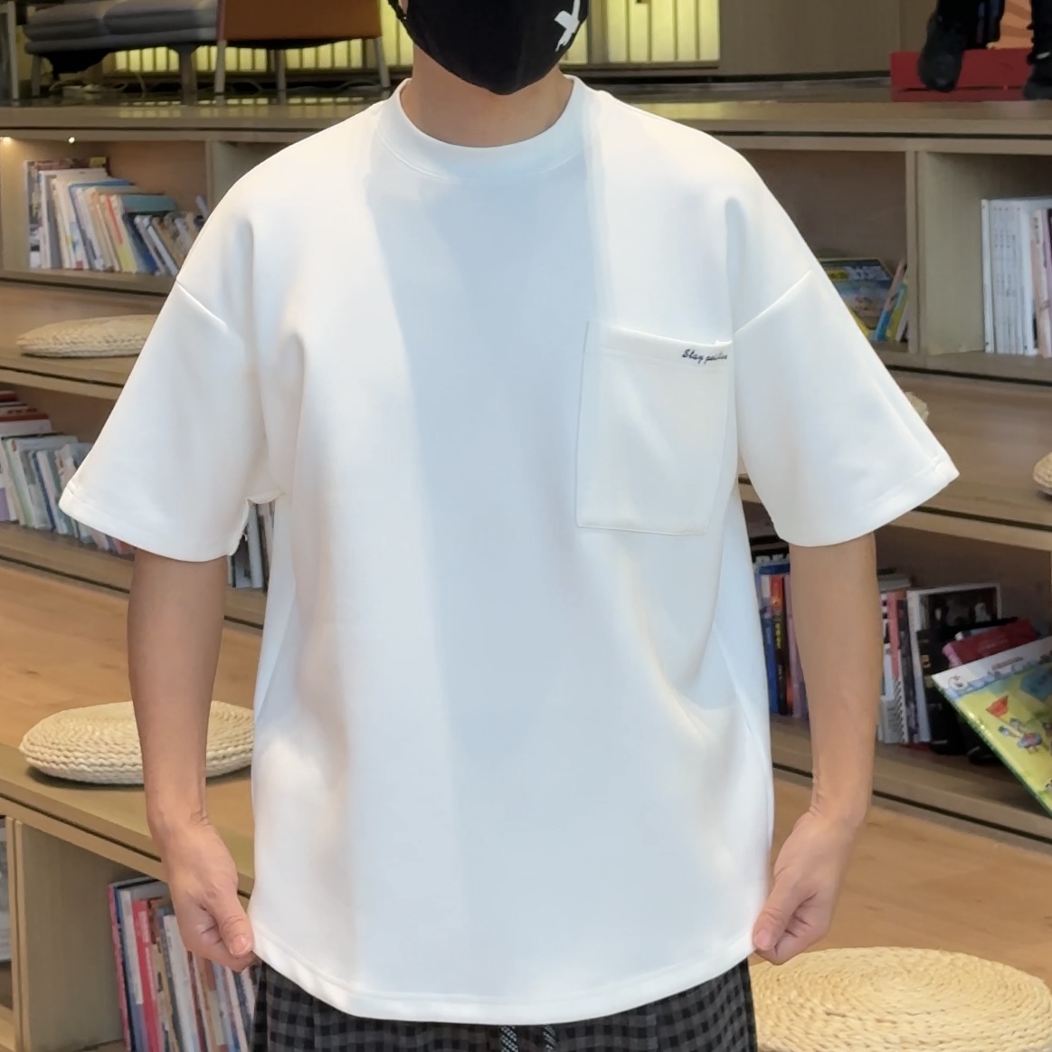 夏季新款时尚轻薄透气垂感空气层高弹力简约百搭圆领短袖T恤89326