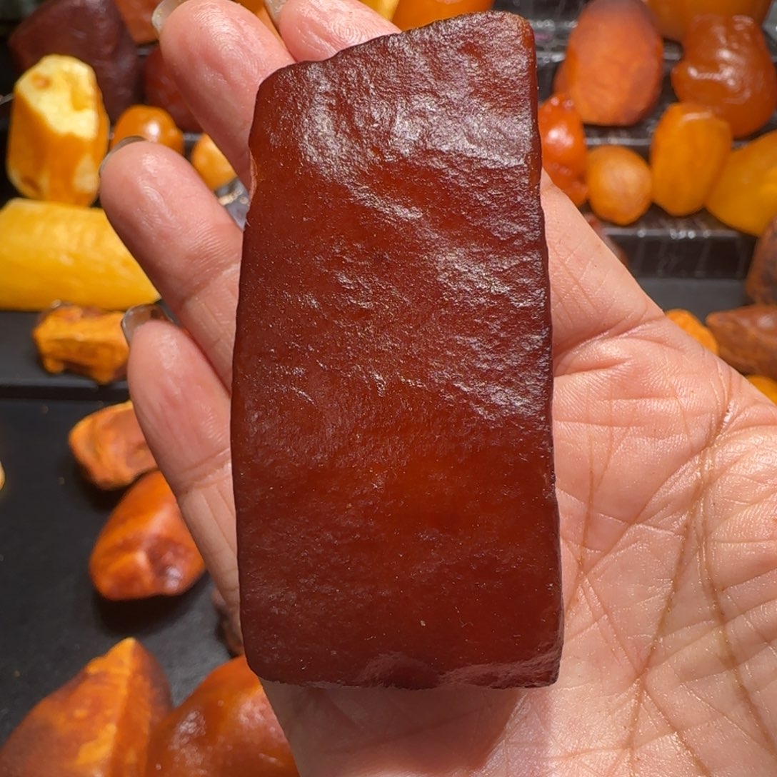 定制琥珀未镶嵌里***?专属定制