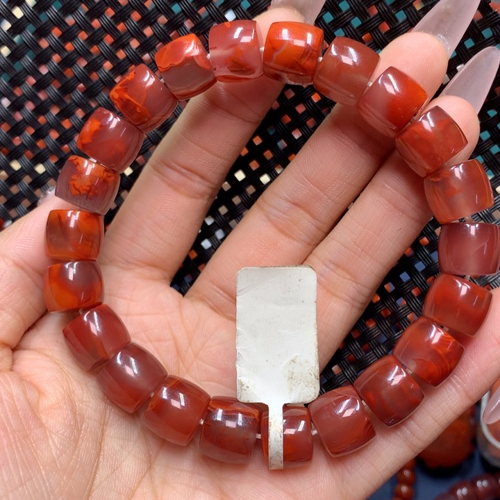 南红玛瑙手串未镶嵌西****e11mm