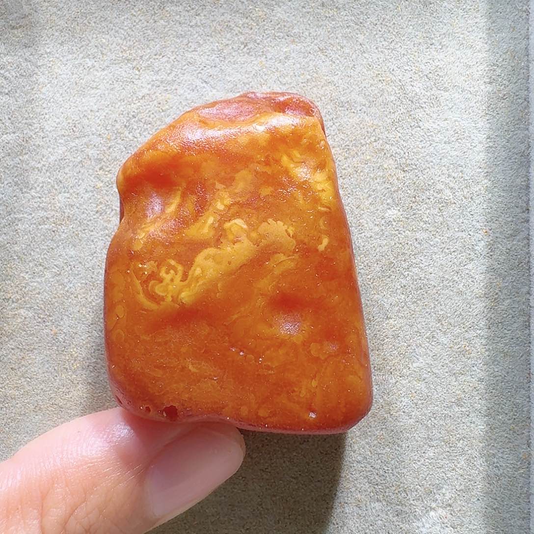 定制琥珀未镶嵌定制