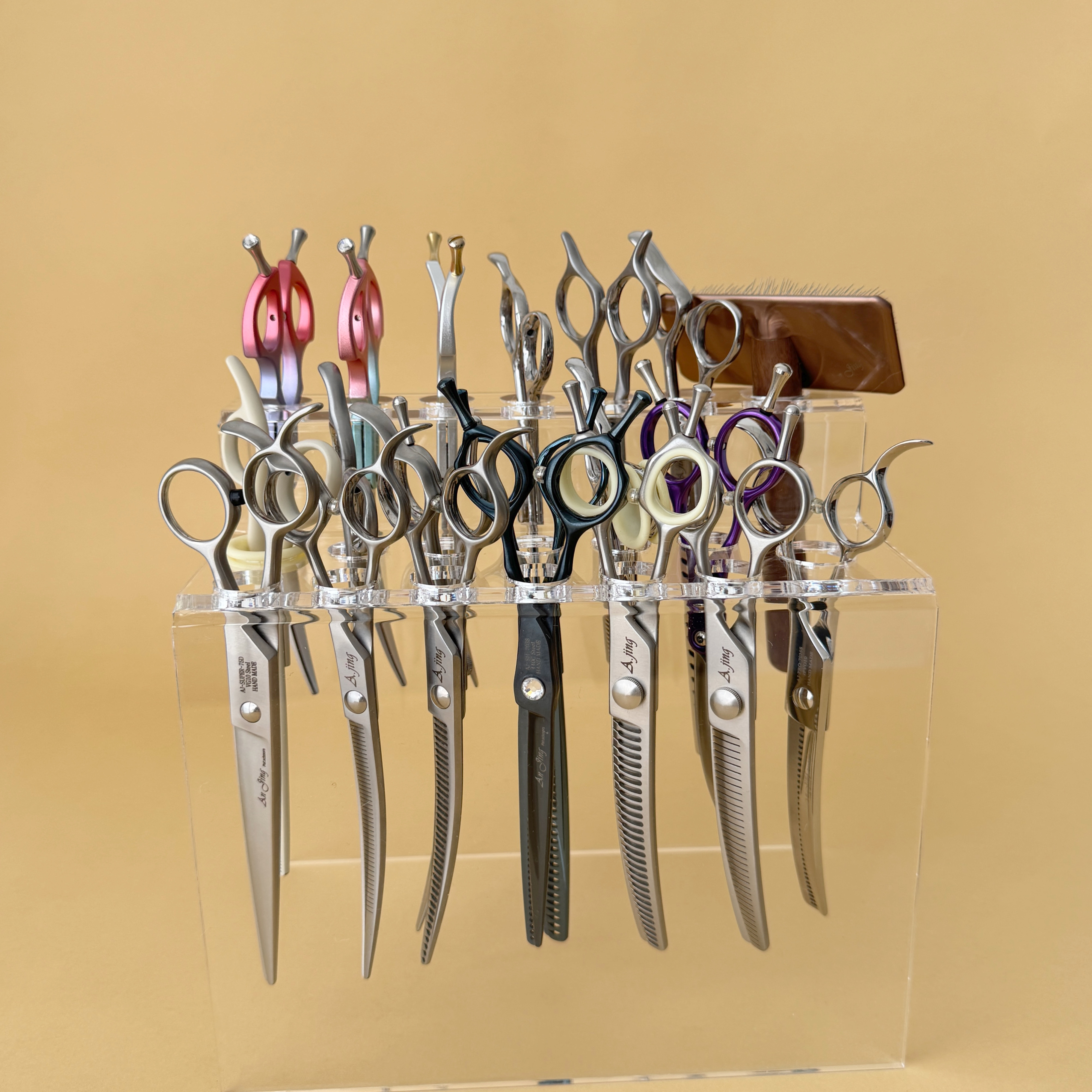 高颜值实用收纳架！亚克力剪刀收纳架给店里增加氛围感，拍照出片