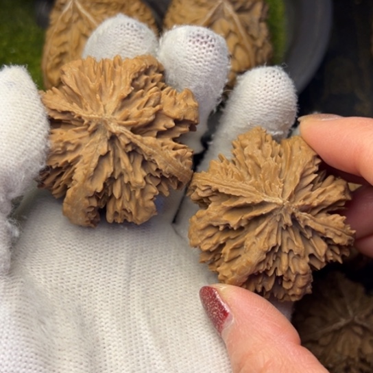 用***8吊坠文玩核桃秦岭核桃8