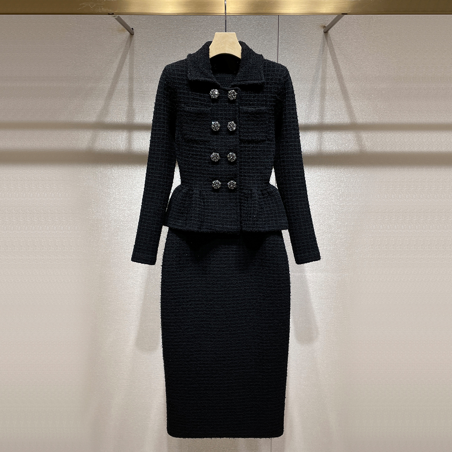 名媛气质赫本套装2025秋季新款小香风双排扣收腰针织外套包臀长裙