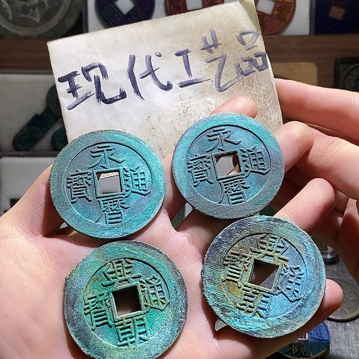 铜现代翻砂制作工艺品