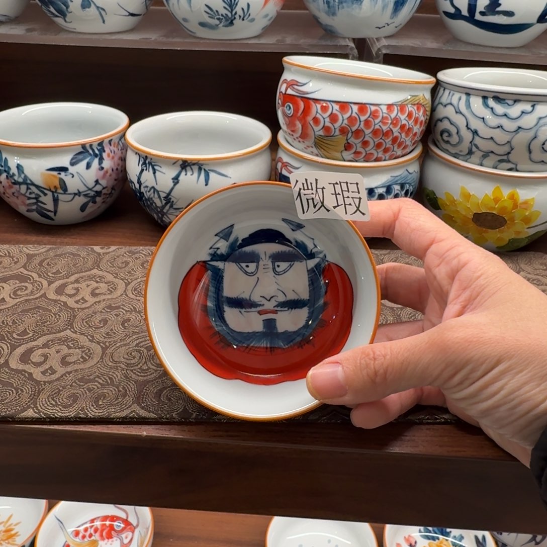 釉下手绘茶具微瑕