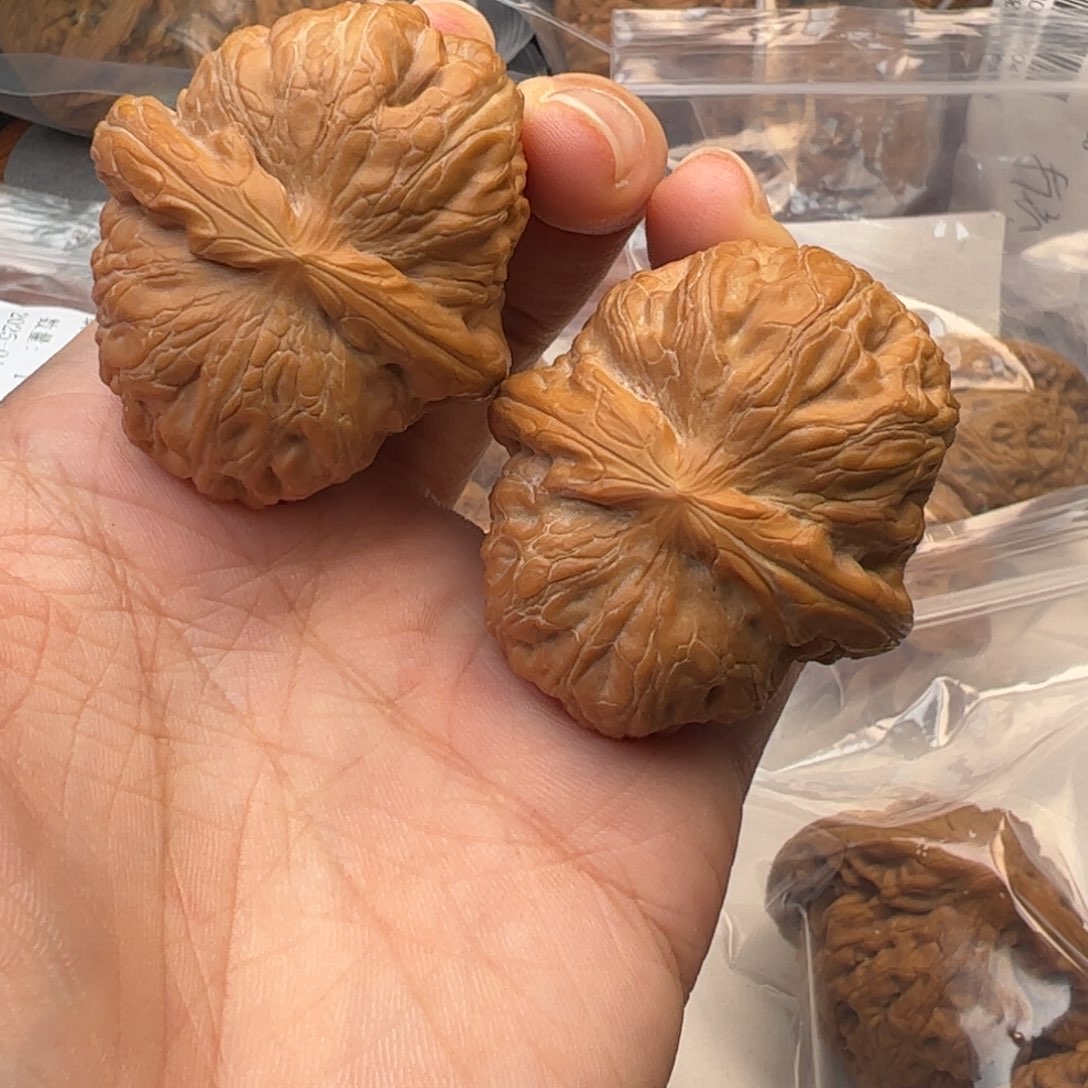 文玩核桃吊坠44元宝