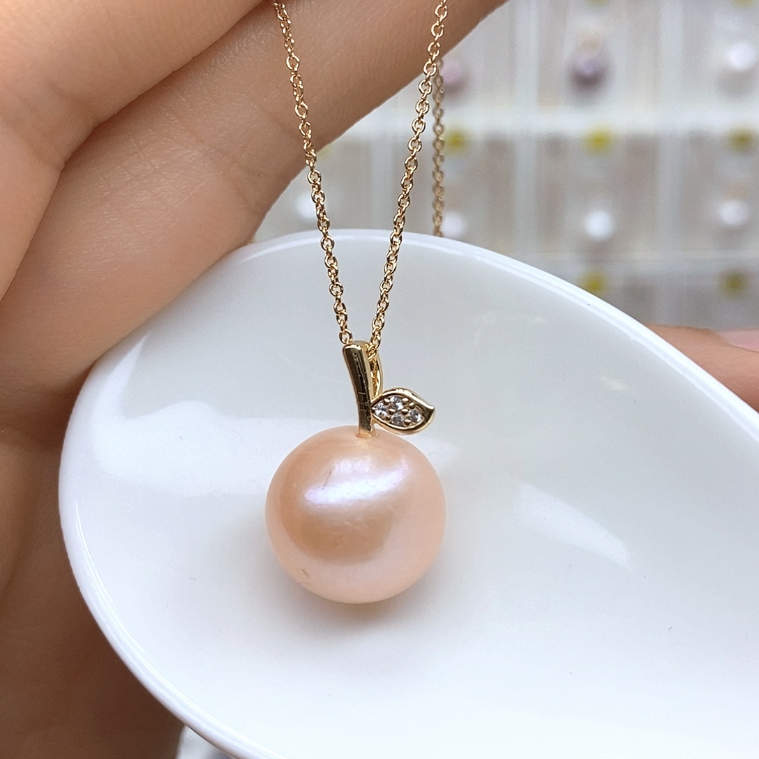 淡水珍珠合金颈饰