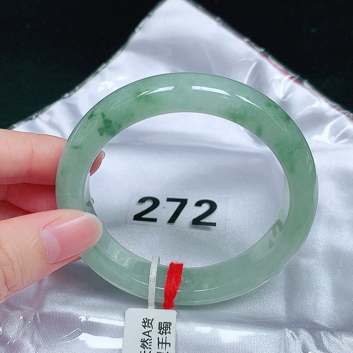 翡翠未镶嵌手镯翡翠手镯未镶嵌