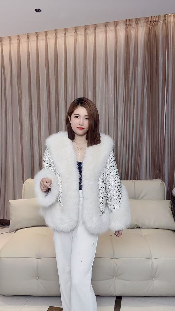 24862冬季新款亮片拼接毛毛保暖女士外套0175