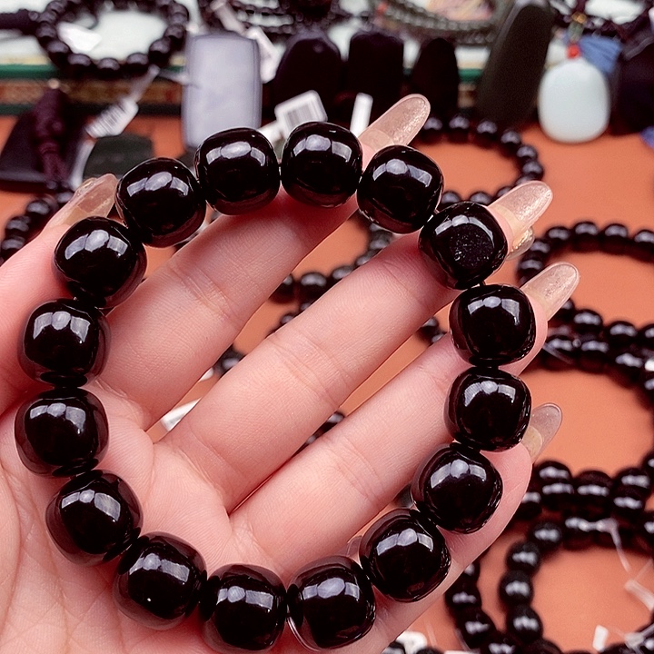 杰***未镶嵌手串和田玉