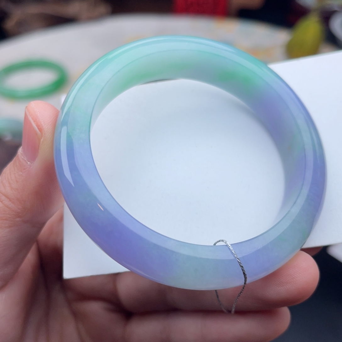 未镶嵌手镯翡翠春彩