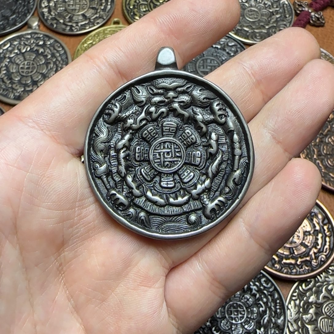 森***乔泥塑精品小元素品相完美的话