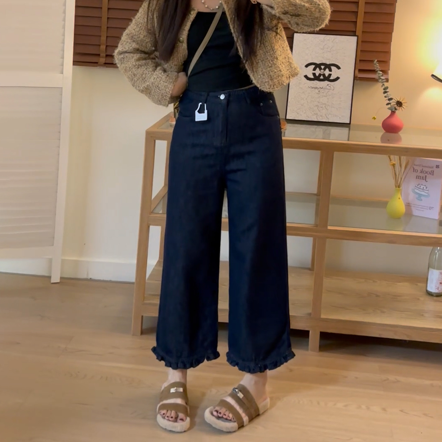 丹宁蓝洋气木耳边阔腿牛仔裤女秋新款大码梨型身材腿粗显瘦直筒裤