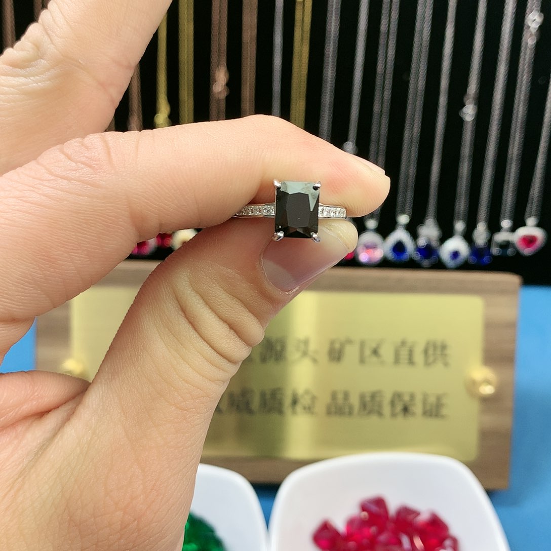 蓝宝石戒指银S925镶嵌