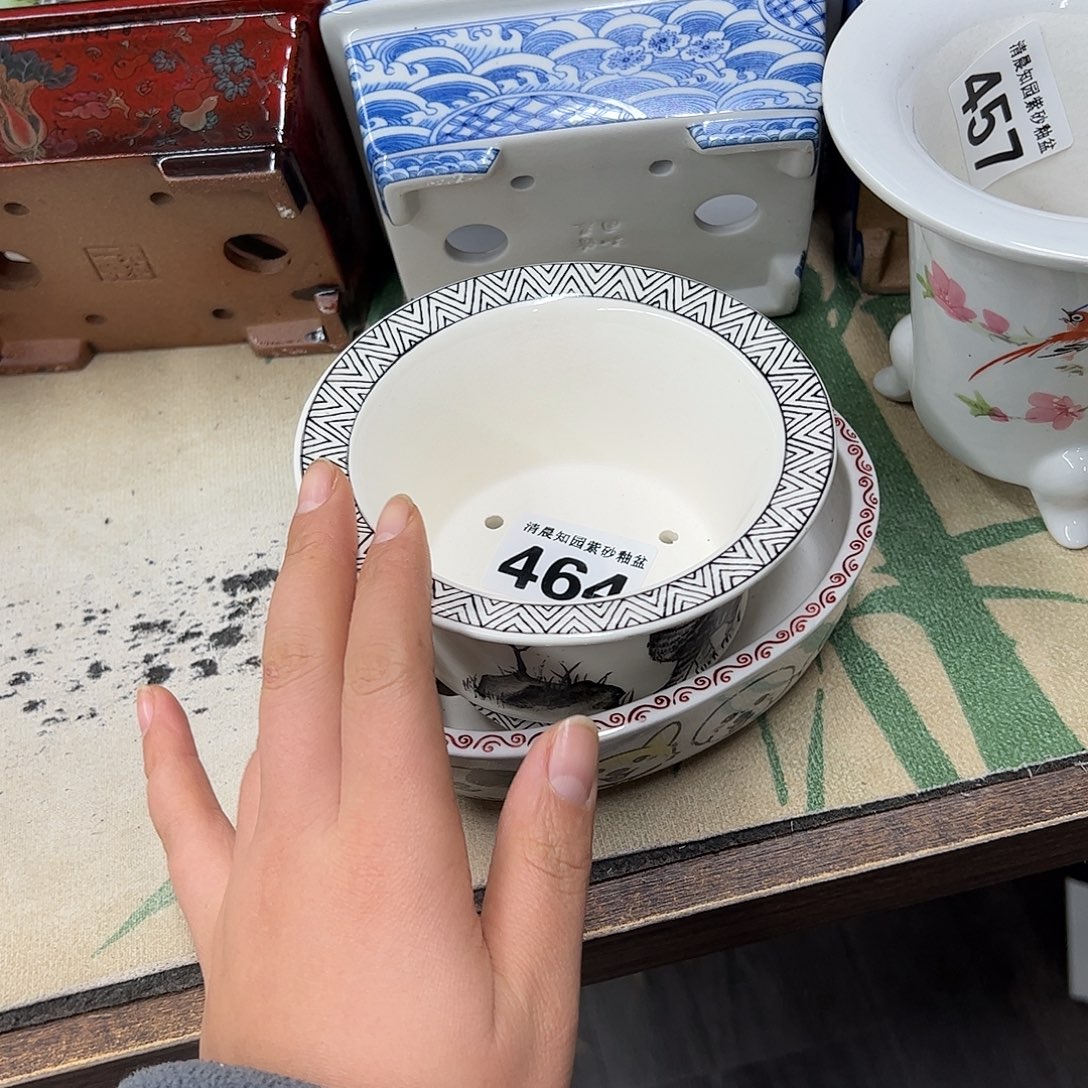 皇***座花盆紫砂464号手绘