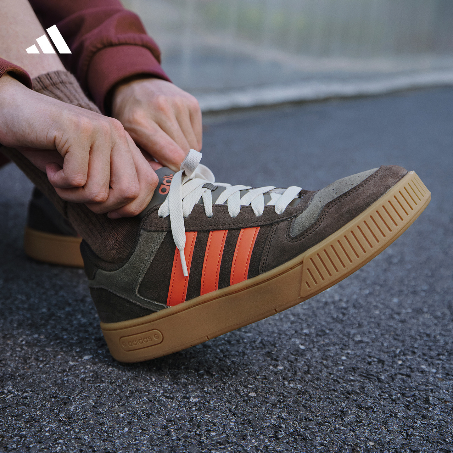 流光风 阿迪达斯「小锯齿」D-PAD CLASSIC美高风篮球风板鞋JP8234