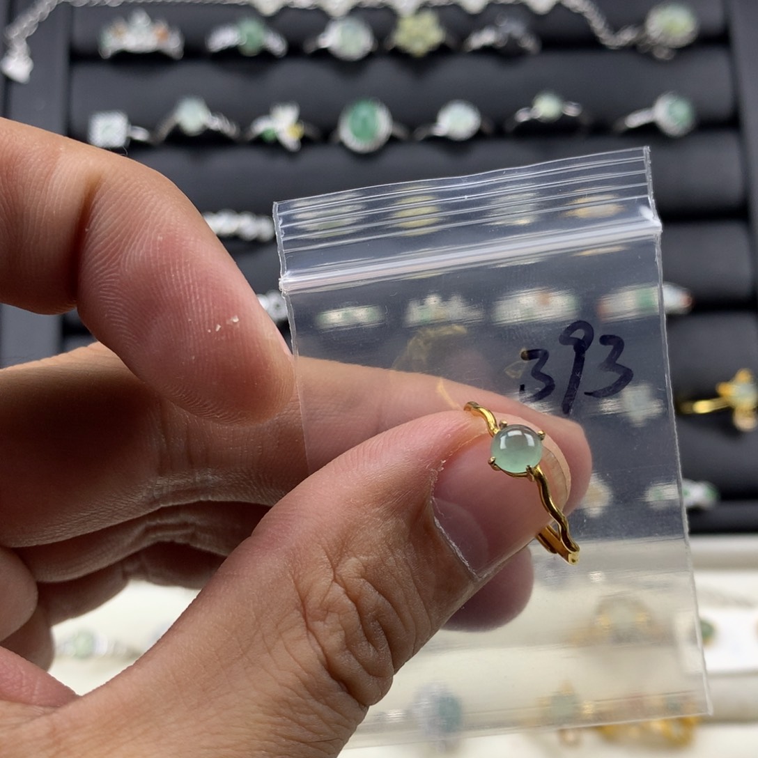 V***翡翠银S925镀金镶嵌戒指393