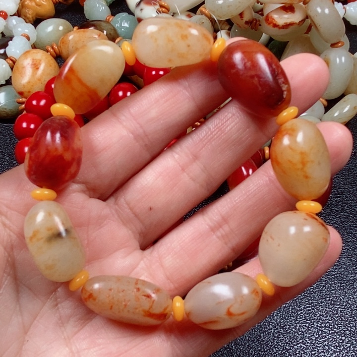 和田玉手链未镶嵌