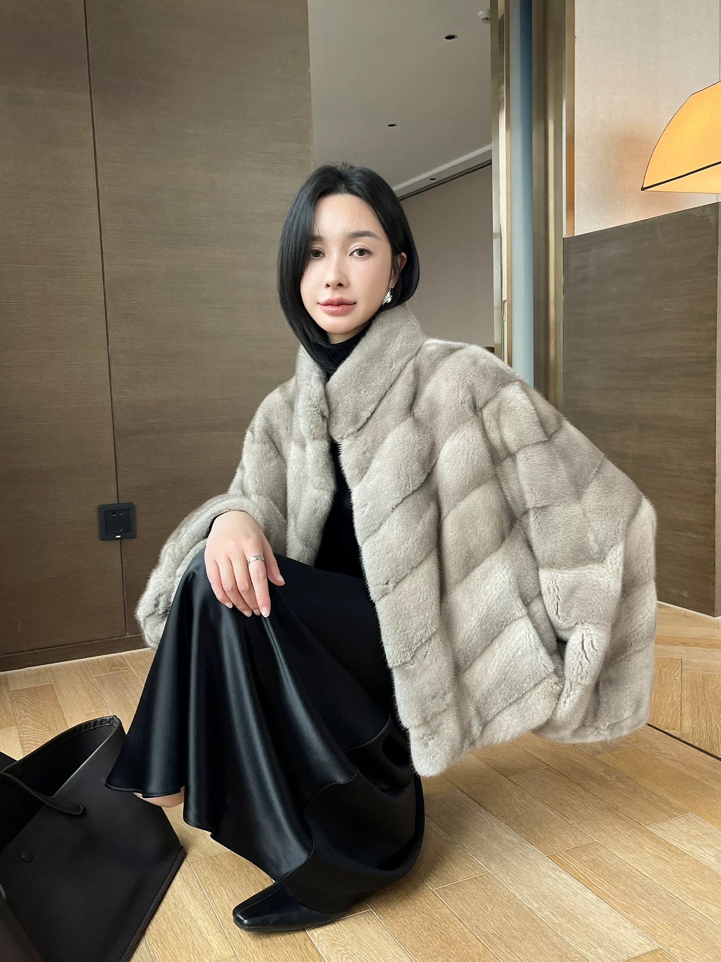 新款小立领进口整貂天鹅绒貂皮大衣横排时尚年轻水貂毛皮草外套女