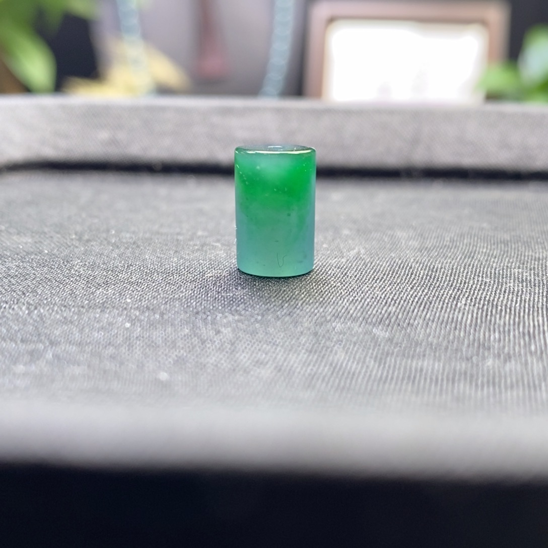 翡翠未镶嵌手链卡8桶珠