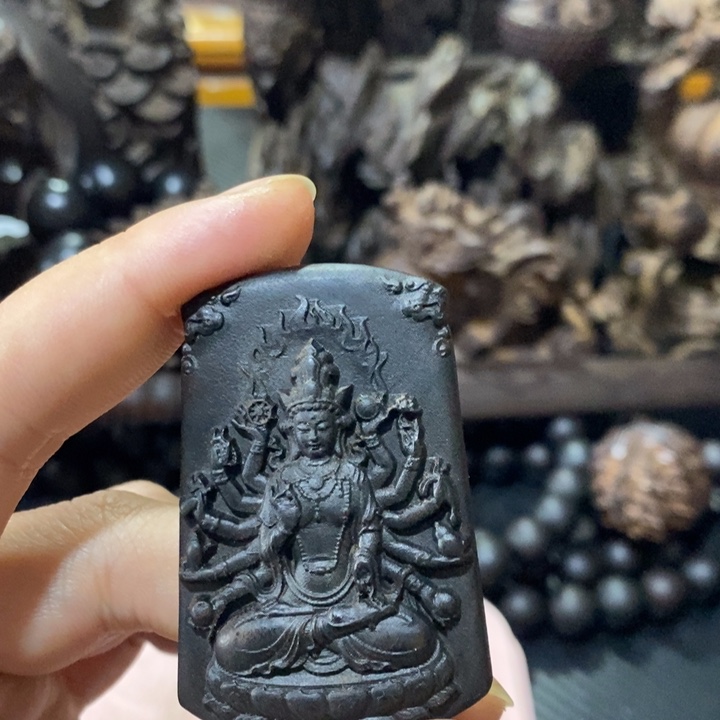 木摆件家居设计的设计师