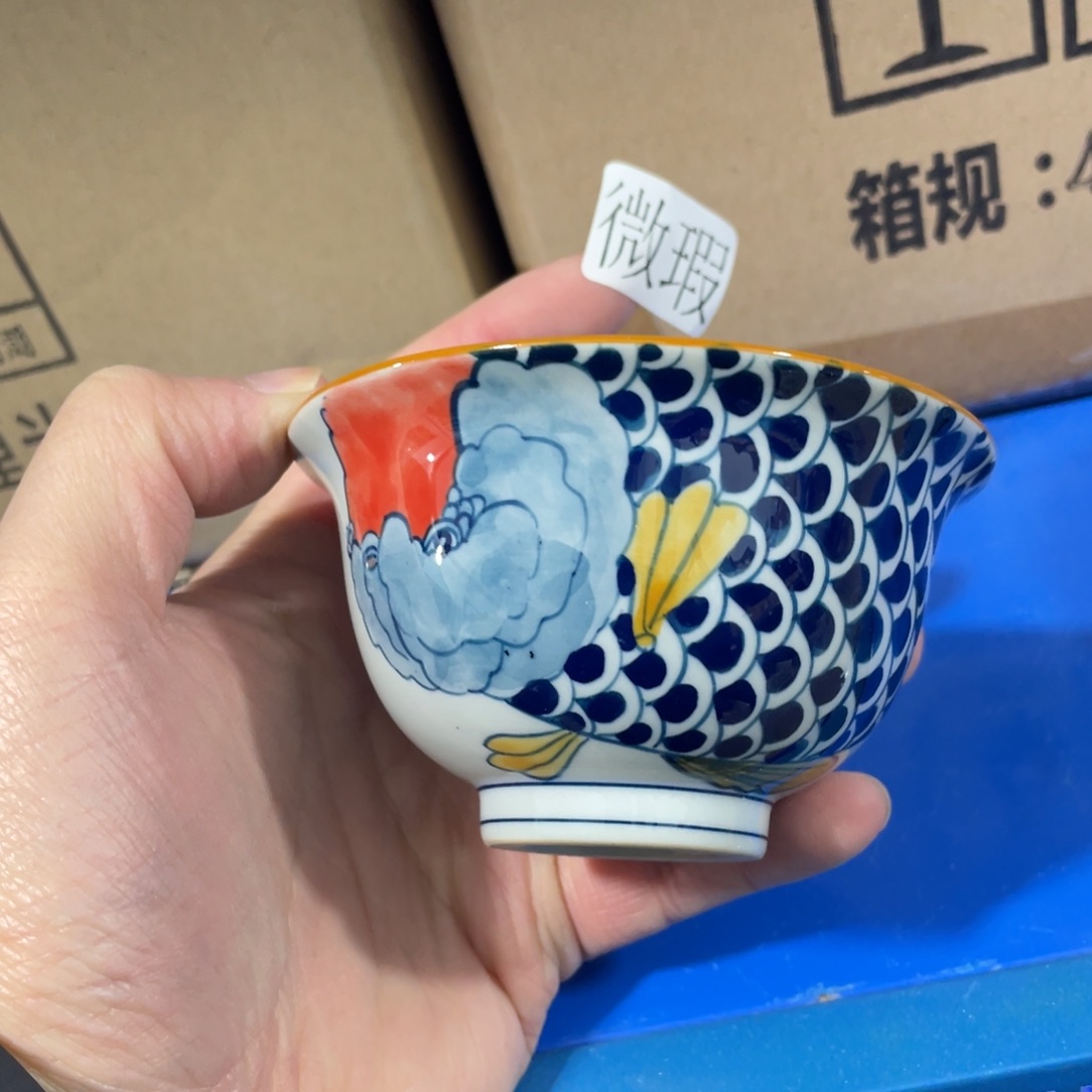 釉下手绘茶具微瑕