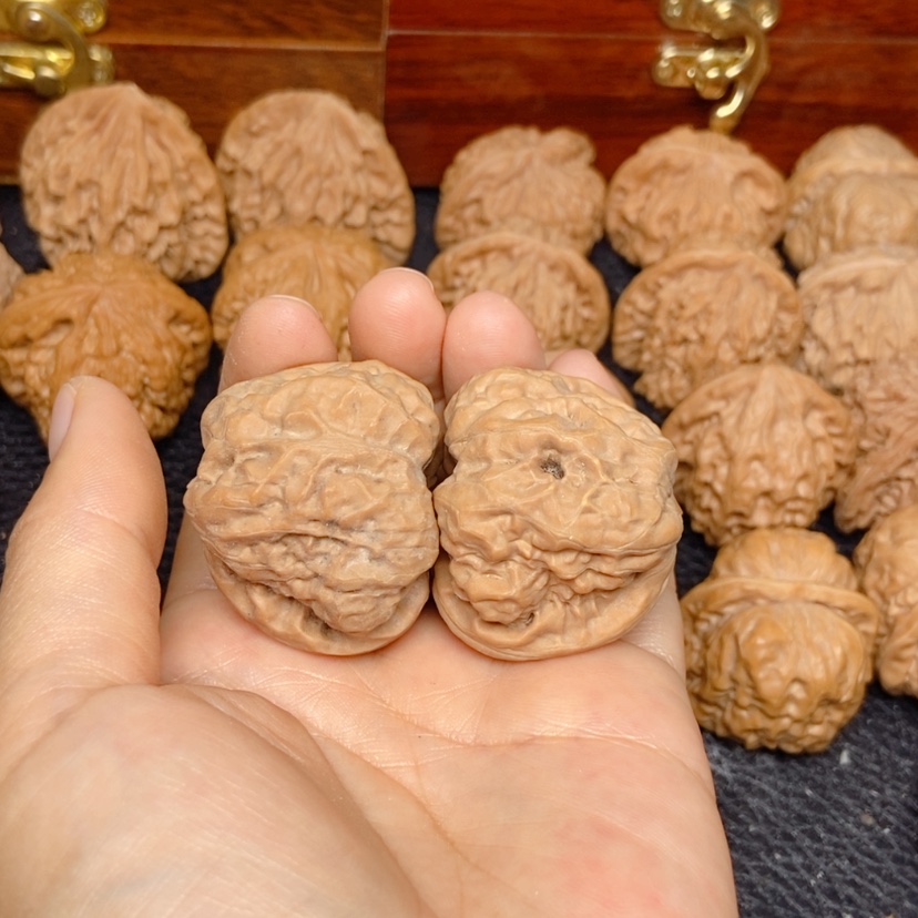 【闪购商品】文玩核桃吊坠被****.蛙蛙40