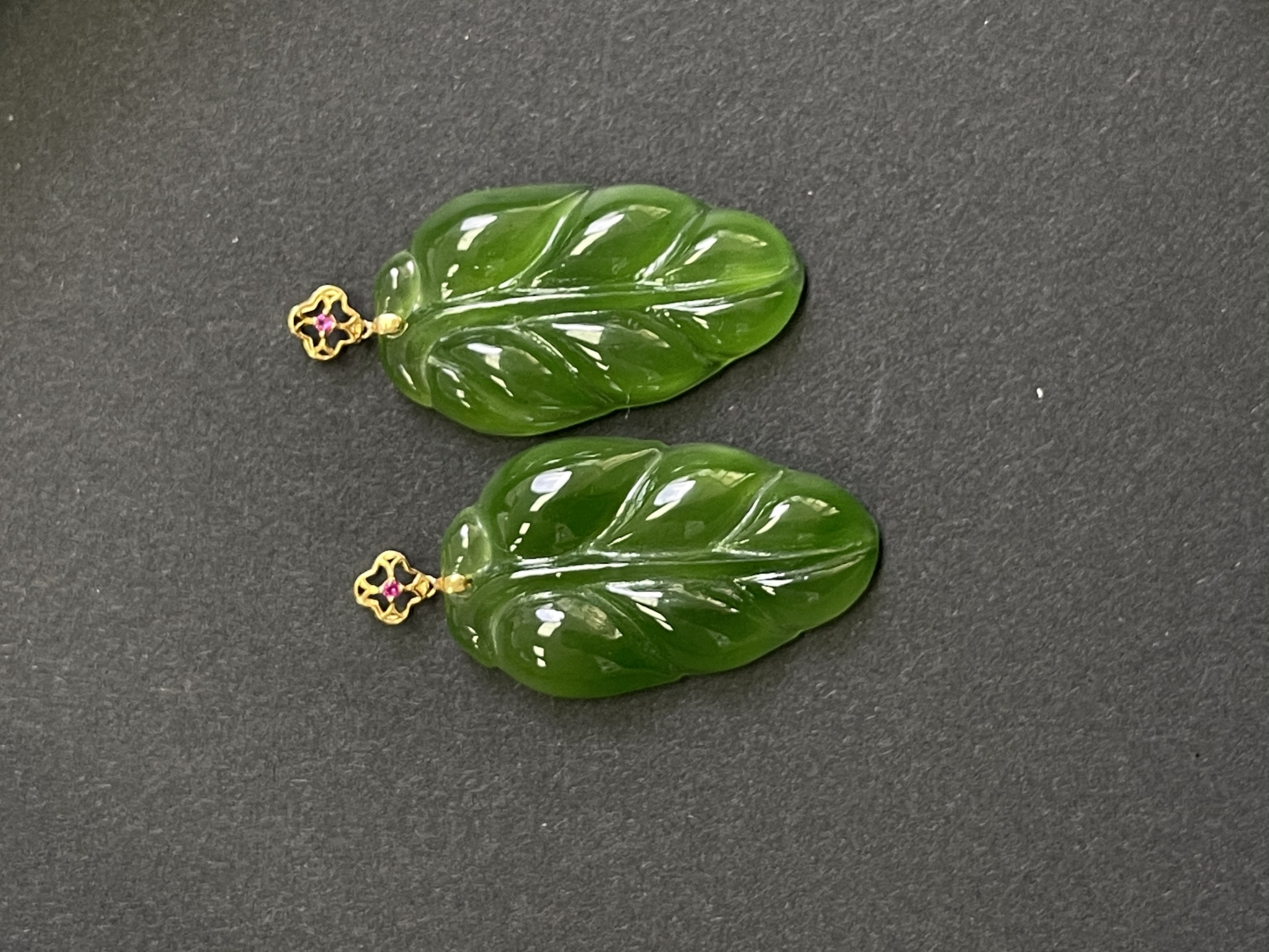 05天然和田玉树叶吊坠 微瑕 多样性发一个约29*15 mm