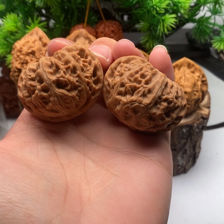 文玩核桃把件45宫灯