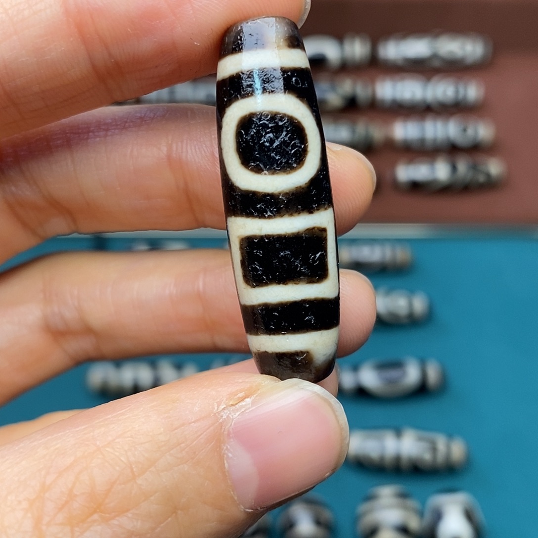 玛瑙/玉髓合金颈饰