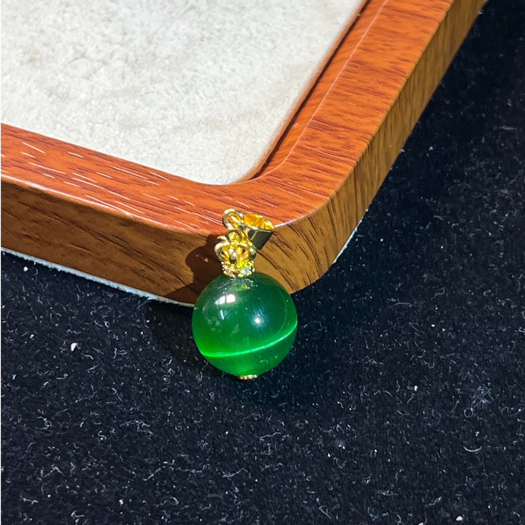 [停业清货]碧绿色猫眼13m单珠吊坠-赠链-225-多样性发一