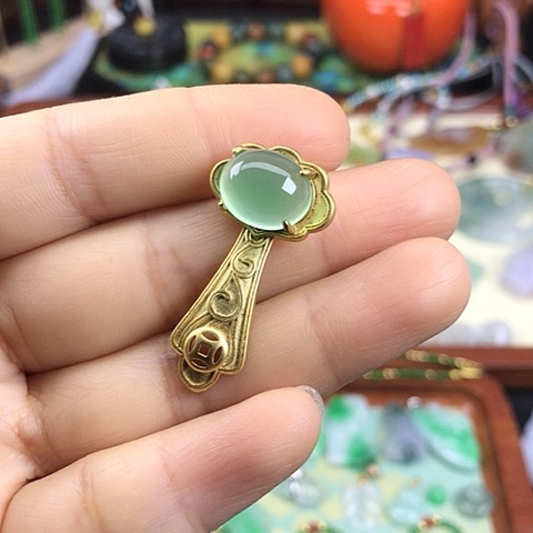 玛瑙/玉髓颈饰合金如意吊坠