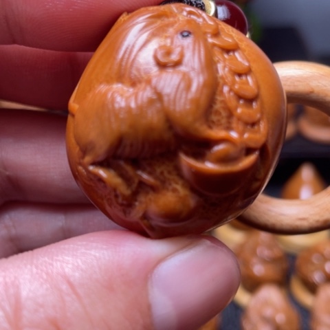 橄榄核把件老鼠单子竹环穿配3.5左右