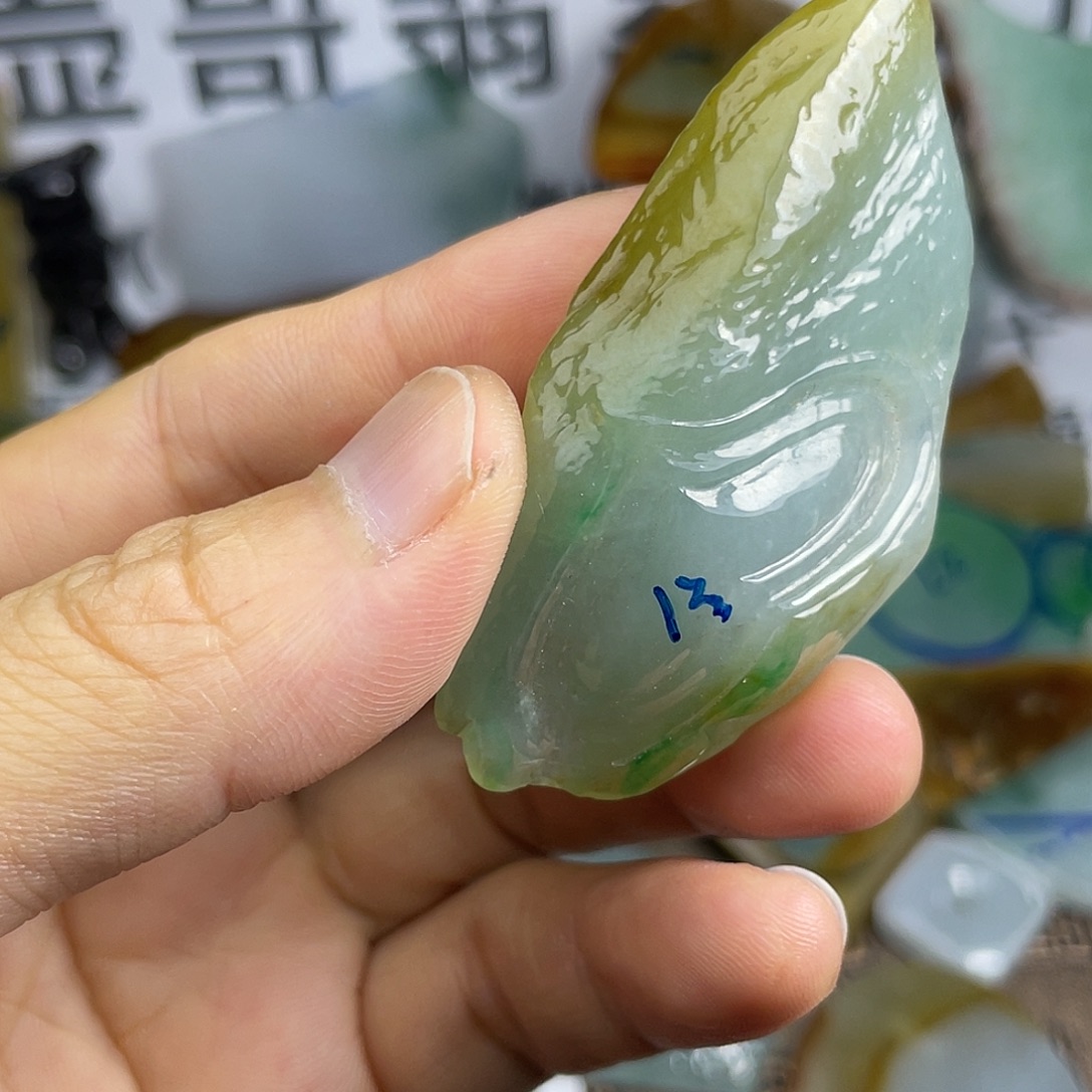 未镶嵌定制翡翠翡翠一个