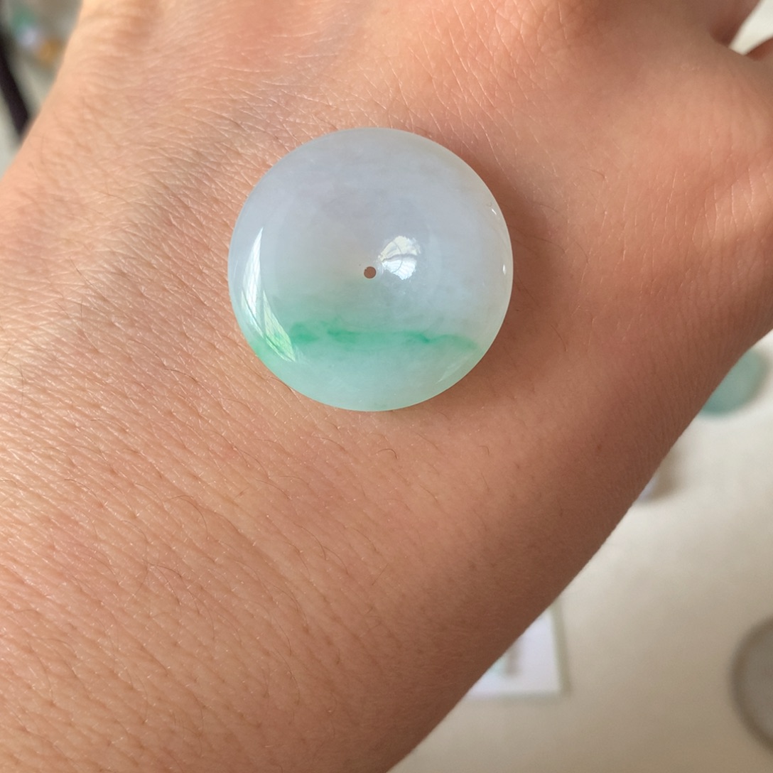 翡翠未镶嵌颈饰12