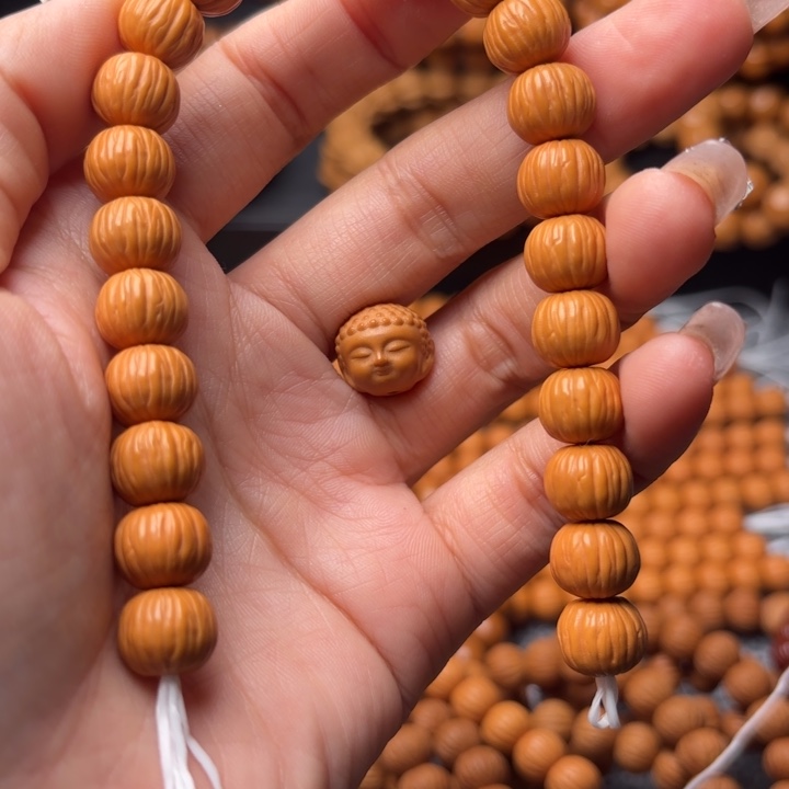 猴头核桃吊坠随**手911串