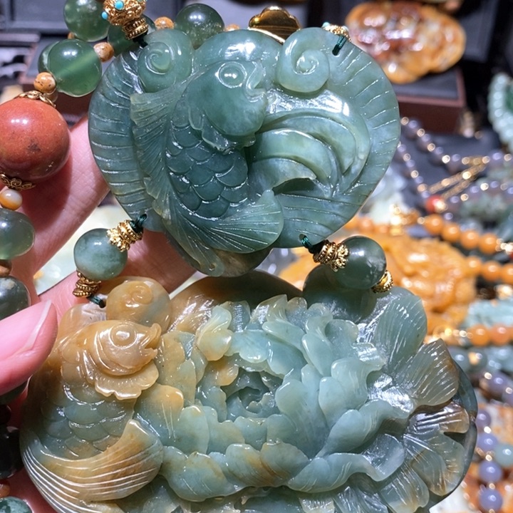 蛇纹石玉毛衣链未镶嵌?**?