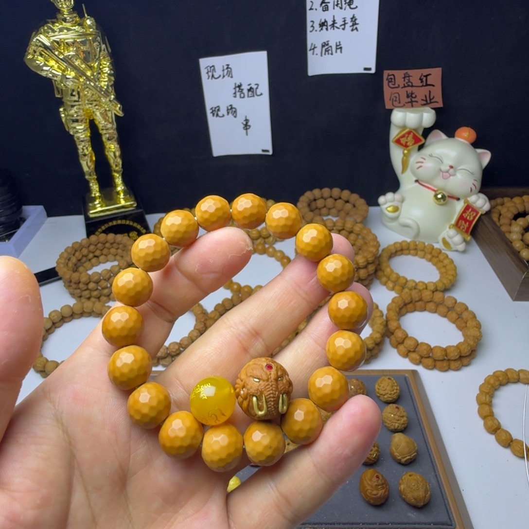 屋***人猴头核桃吊坠钻面➕单颗配饰