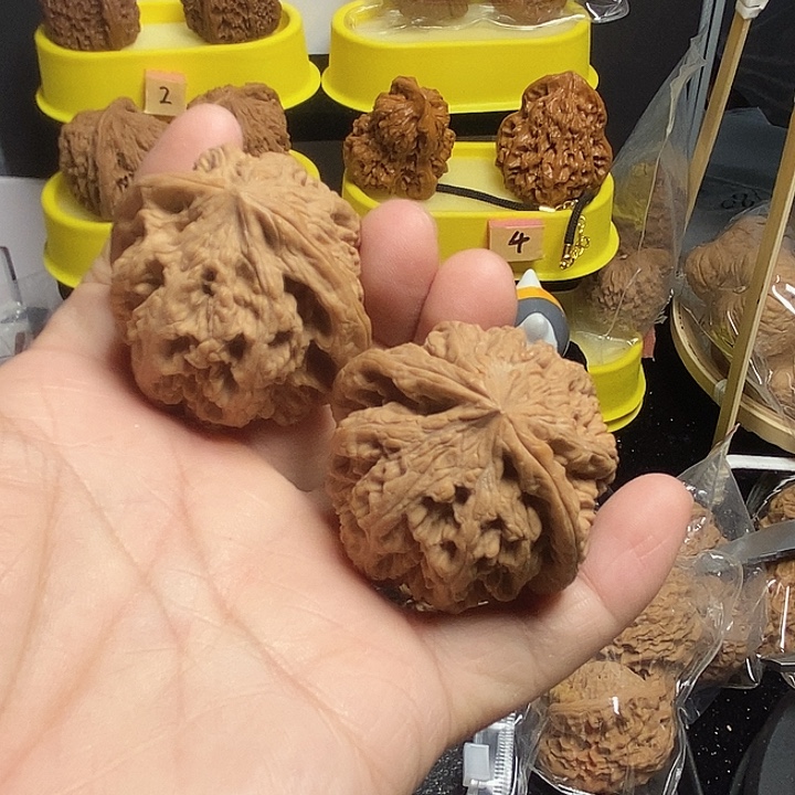 吊坠文玩核桃粗筋48