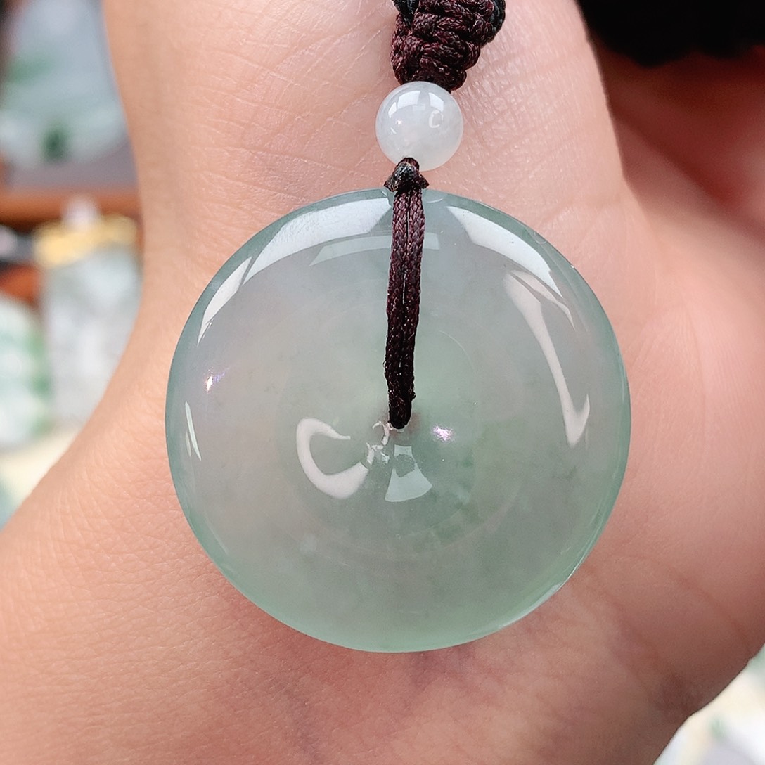 颈饰未镶嵌翡翠扣