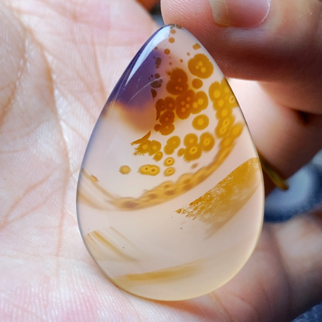 玛瑙/玉髓未镶嵌珠宝半成品