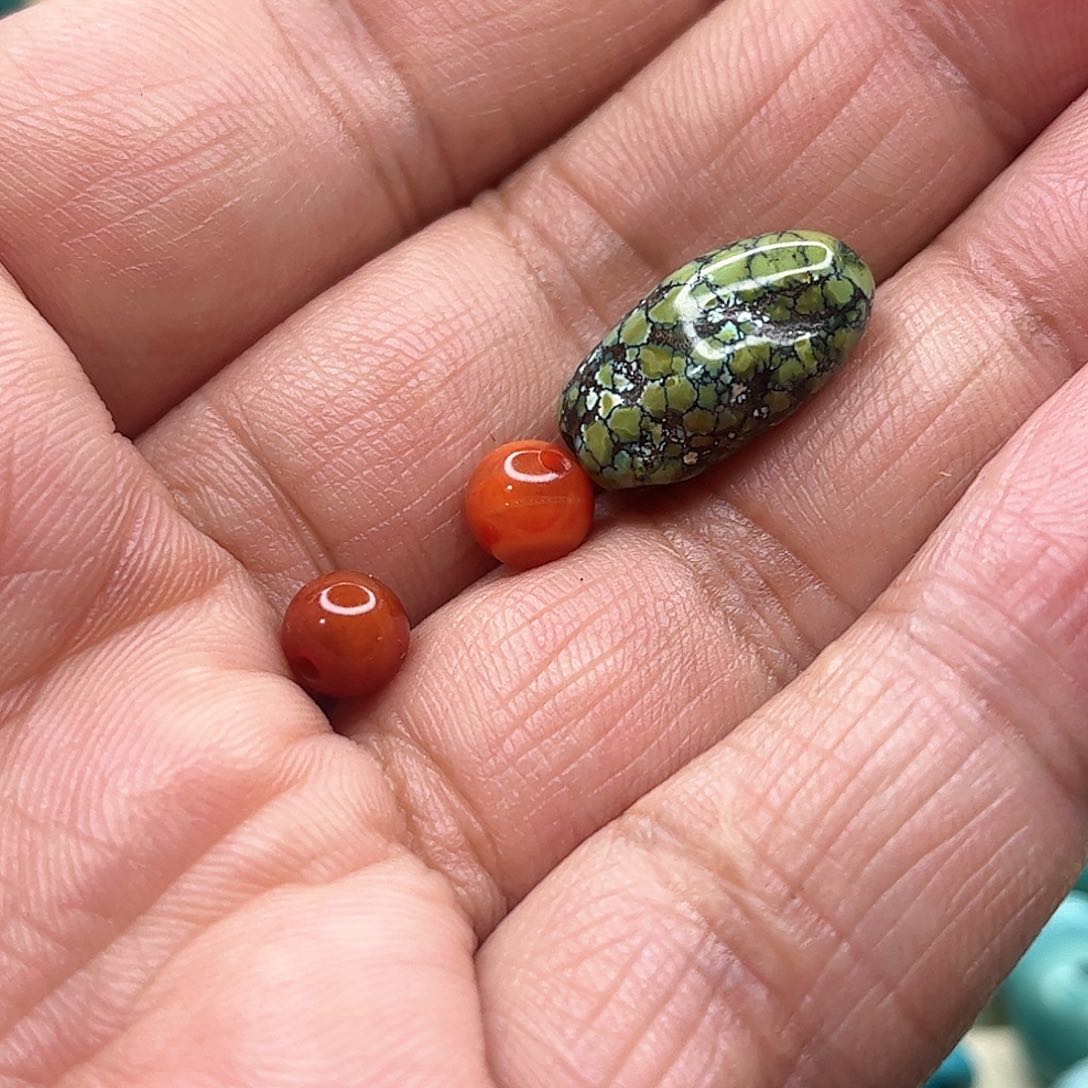 南红玛瑙随形未镶嵌