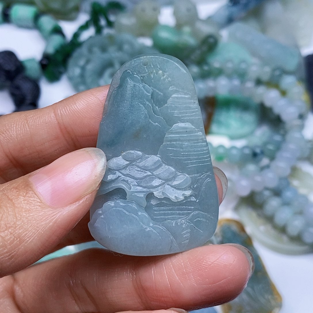 定制翡翠未镶嵌翡翠