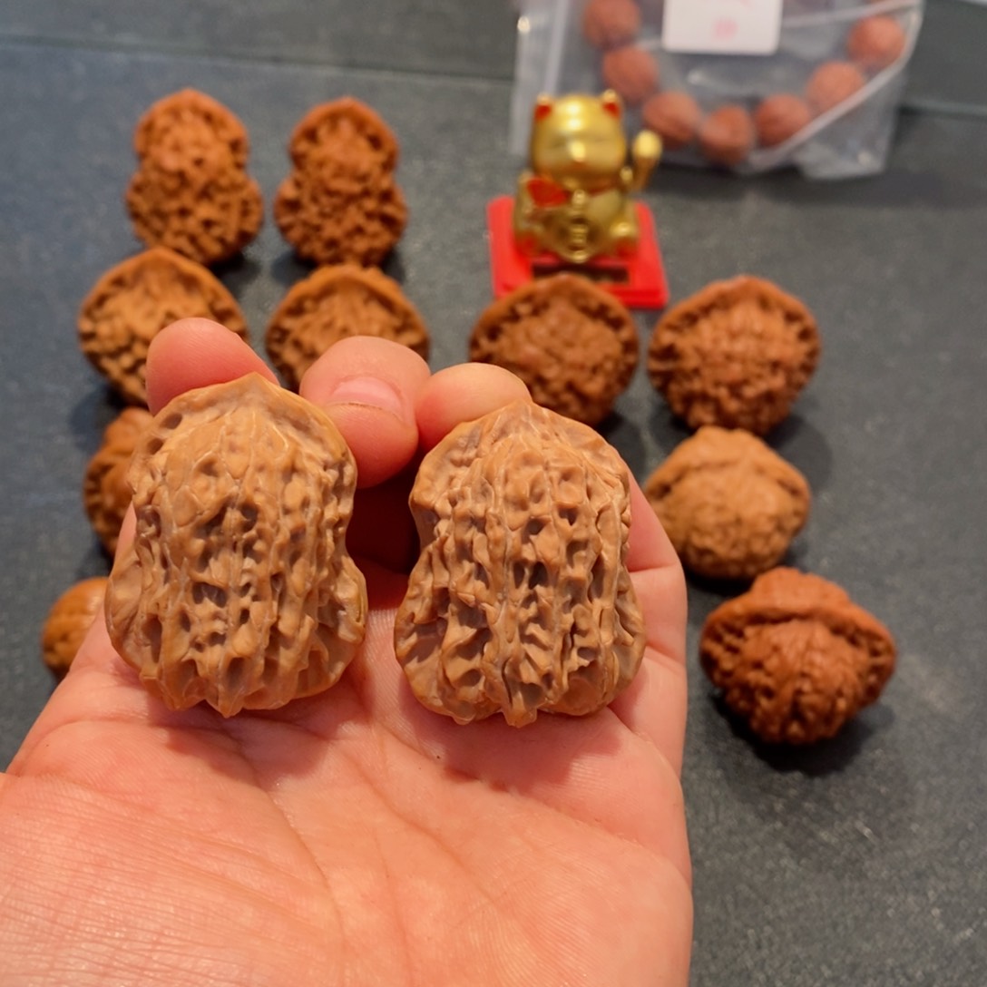 文玩核桃吊坠葫芦