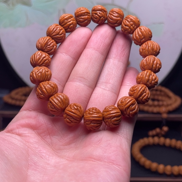 桃核手串14红魔爆肚