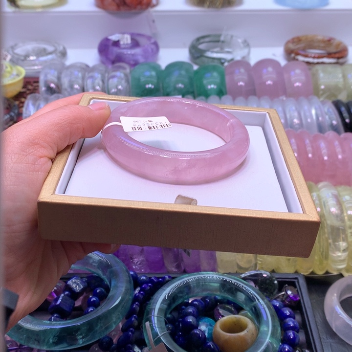 水晶手镯未镶嵌58.7口