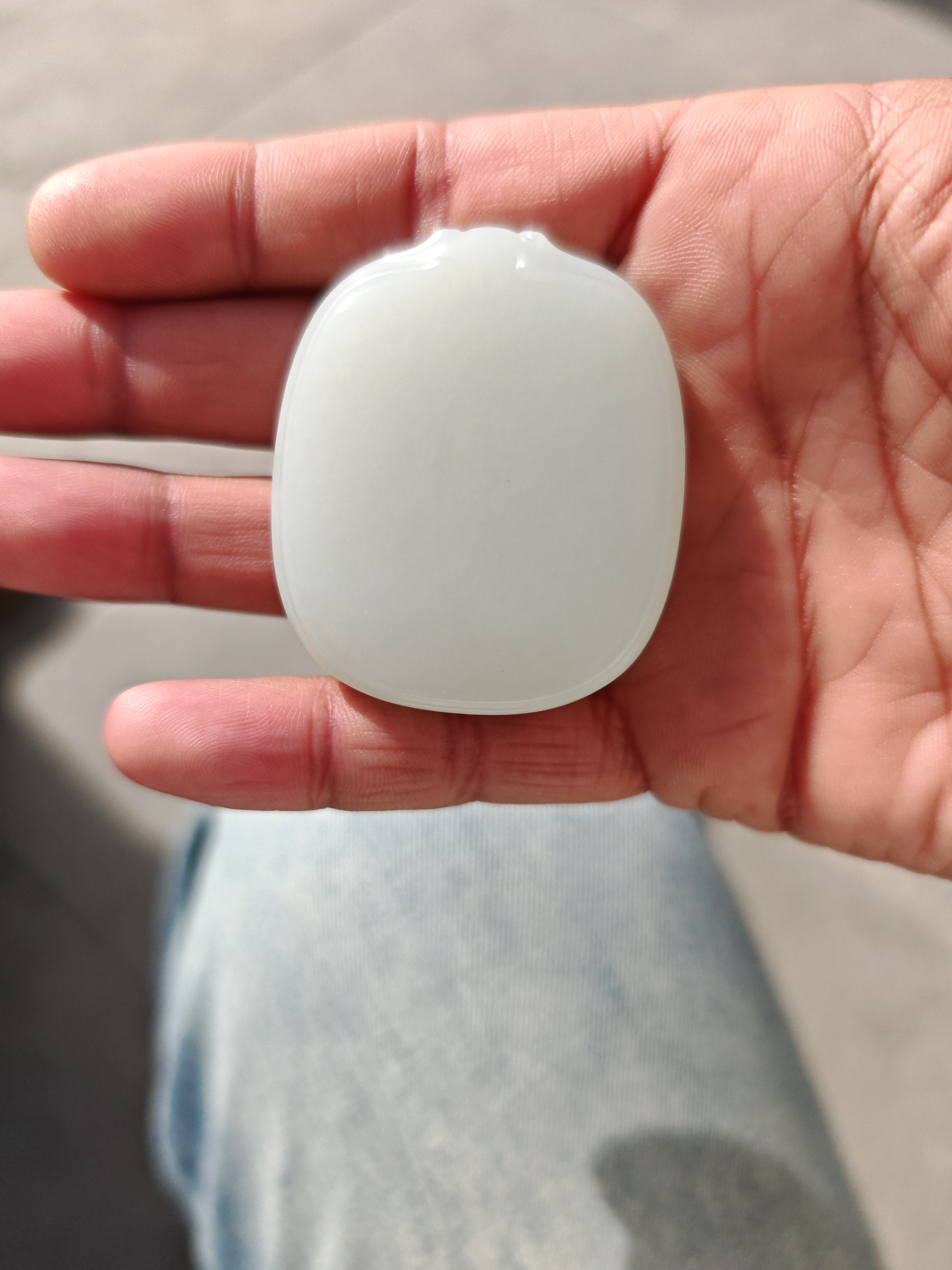 和田玉吊坠高端奢华款